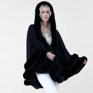 Double Layered Faux Fur Cape